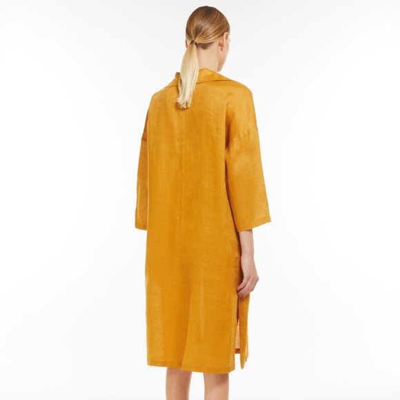 MaxMara | Derris V-Neck Linen Dress in Ochre - Picture 4 of 16